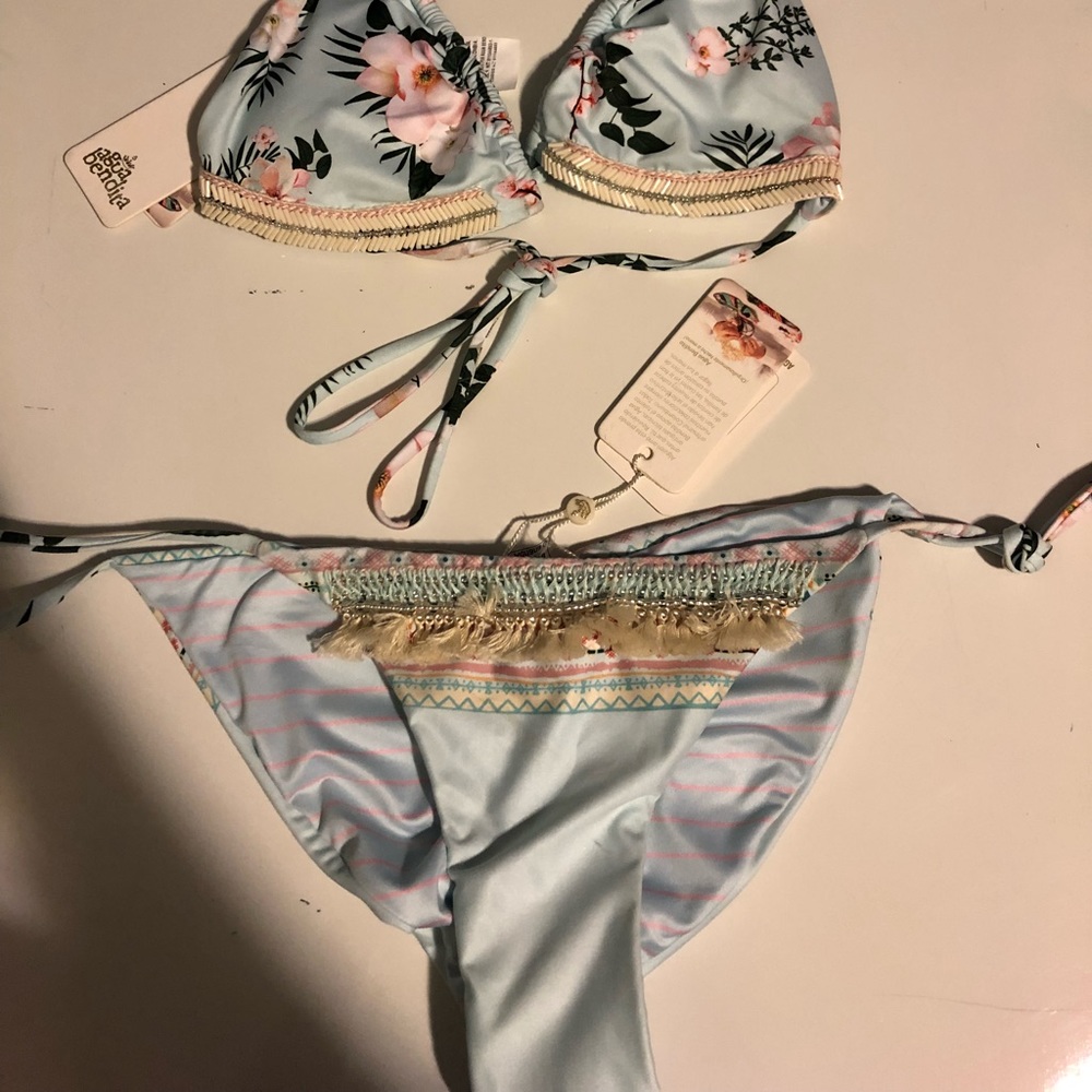 Agua Bendita bikini